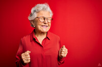 Bestemor - Vi søker en eldre dame (75-95) til å stille opp på et stillsoppdrag til reklamefilm