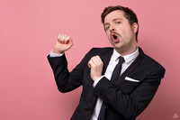 Hvit Oslobasert mann i alderen 20-35 søkes til å spille energisk og litt slem fyr 