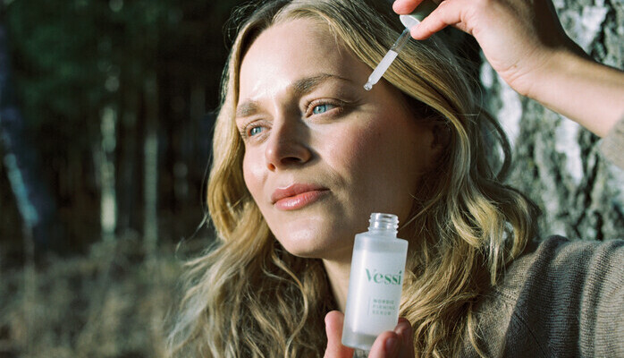 Vessi leter etter en hudpleier til ambassadør- og videooppdrag 