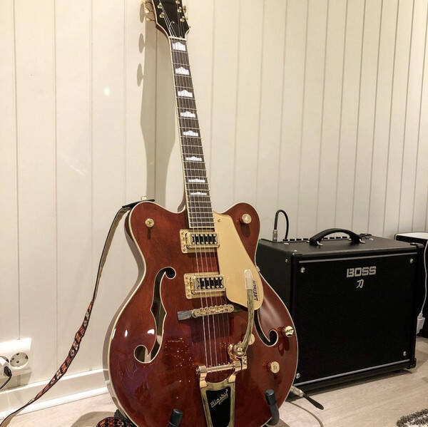 Revisitter - Gitaren, kjøkken og bil