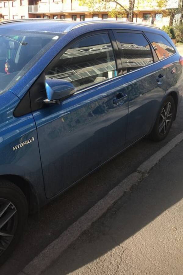 Kjøretøy - Toyota Auris 2015-modell, stasjonsvogn, 