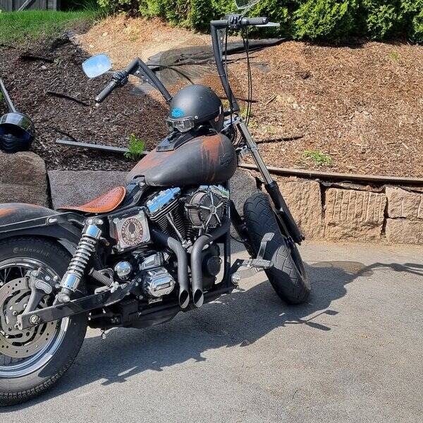 Kjøretøy - Harley Davidson Dyna Wide Glide  1450