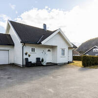 Tomannsbolig på Evje