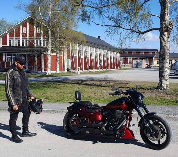 Kjøretøy - Harley Davidson Breakout CVO