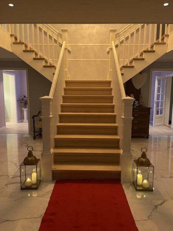 Hus - Herskapelig  hus på landet. 