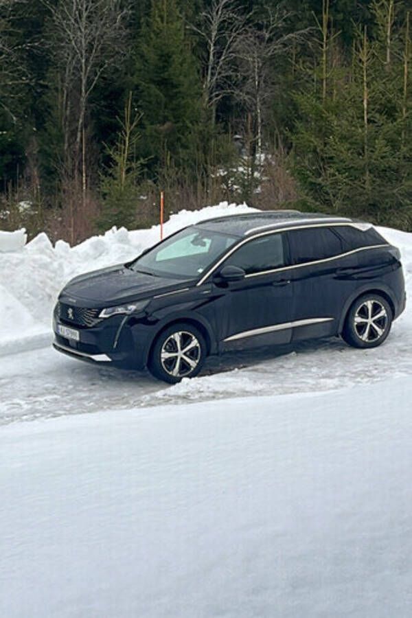 Kjøretøy - Peugeot 3008 hybrid