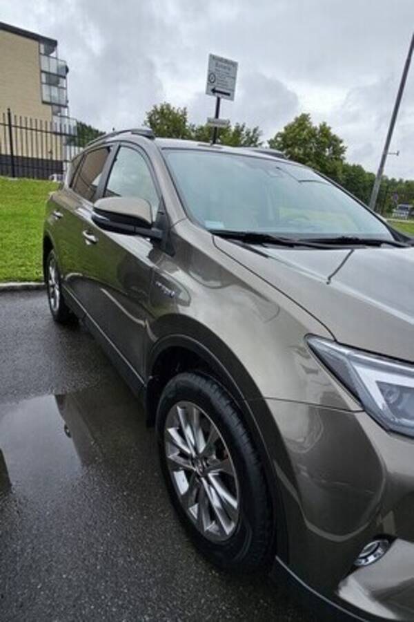 Kjøretøy - Toyota rav4