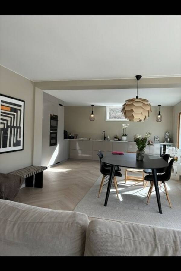 Hus - Tomannsbolig på Høvik 