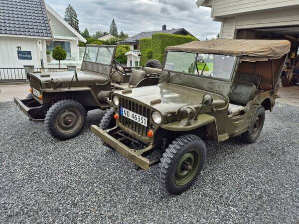 Kjøretøy - Krigs Jeeper