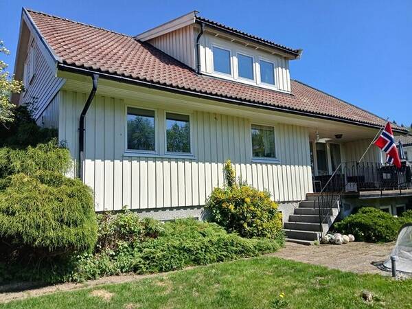 Hus - Enebolig på Tranby 