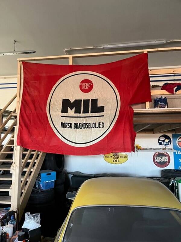 Kjøretøy - StudebakerCommander 1955