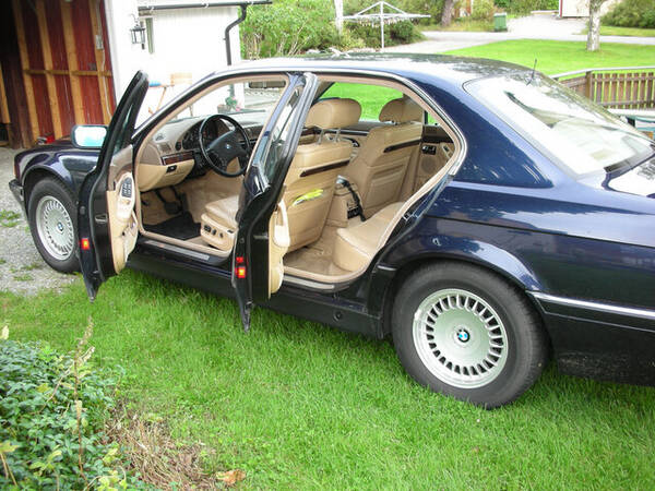 Kjøretøy - BMW 750