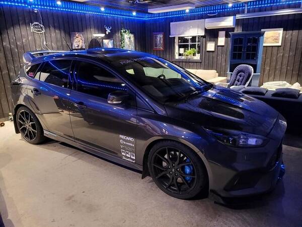 Kjøretøy - Ford Fokus RS