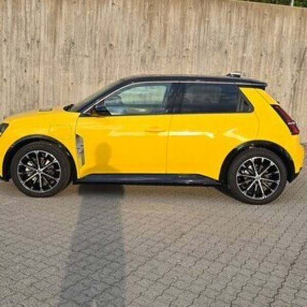 Kjøretøy - Renault 5