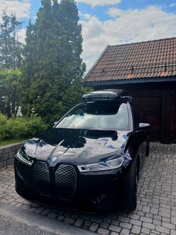 Kjøretøy - BMW IX40 