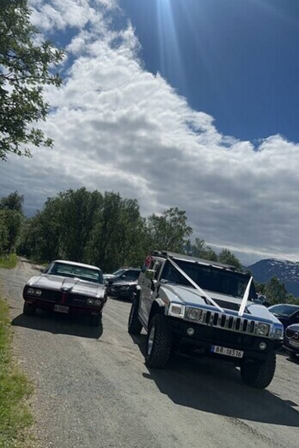 Kjøretøy - Hummer h2 